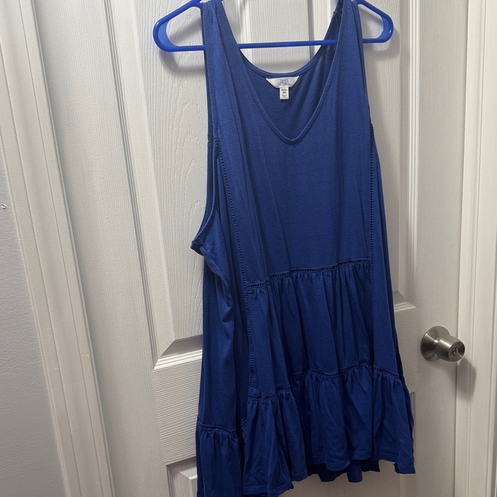 Time and Tru Royal Blue top